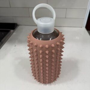 BKR 1L Spiked Bottle Clove